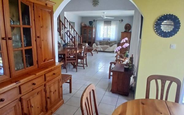 Maison à vendre    6 pièces • 170 m2 Saint-Louis