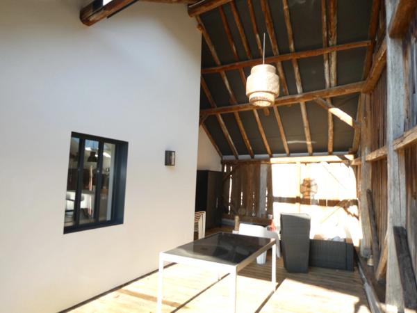 VAGNEY (88)Propriété d'exception T8 avec un appartement T3 exploité en location saisonnière , piscine , terrain 900m². avec piscine, terrain 900m².