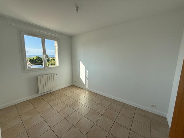 MAISON RENOVEE 4 CHAMBRES AVEC JARDIN ET GARAGE CARCASSONNE