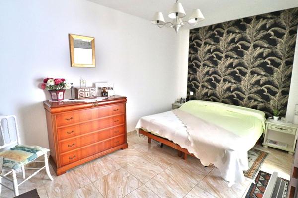 Villa Pia 4 pièce(s) 115 m2 sur un terrain de 363m²