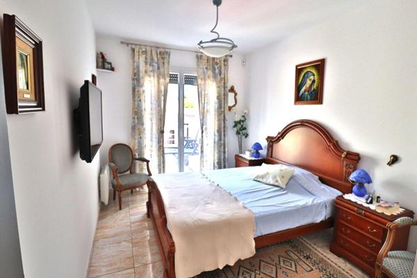Villa Pia 4 pièce(s) 115 m2 sur un terrain de 363m²