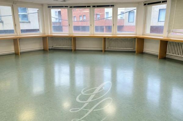 Vente - BUREAUX 444 m 2