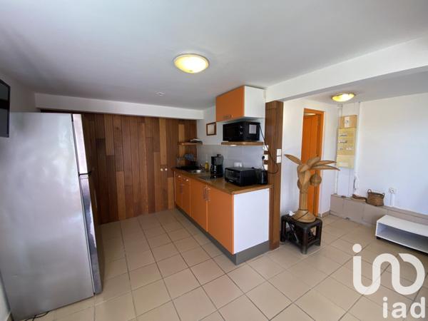 Appartement 2 pièces de 37 m² à Terre-de-Bas (97136)