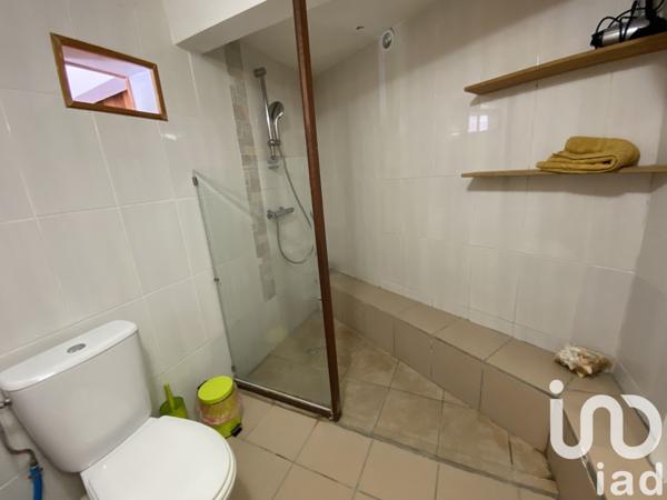 Appartement 2 pièces de 37 m² à Terre-de-Bas (97136)