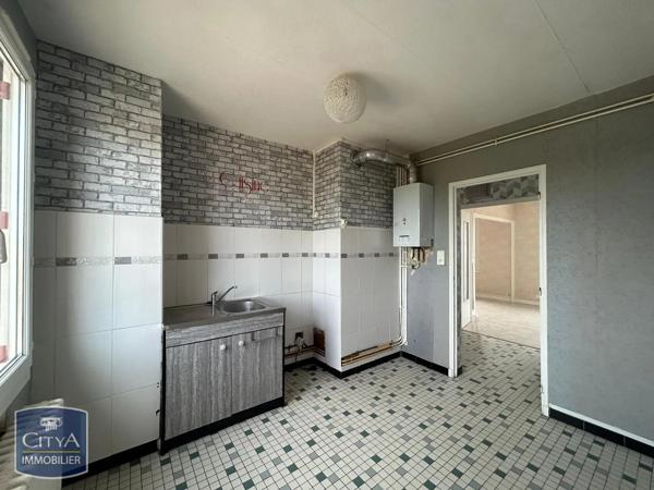 Appartement à vendre 4 pièces 67m² Varennes-Vauzelles (58640)