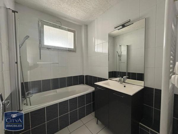 Appartement à vendre 4 pièces 67m² Varennes-Vauzelles (58640)