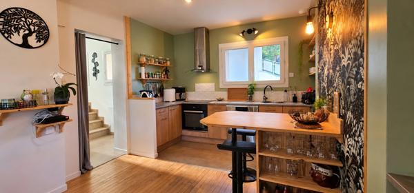 Maison rénovée d’environ 150 m² avec jardin – Proche centre-ville de Gap