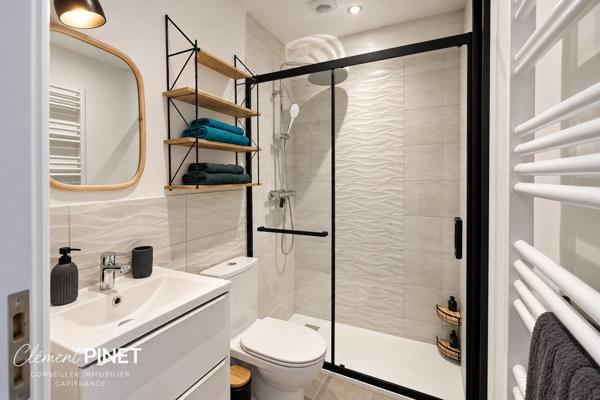 Maison rénovée d’environ 150 m² avec jardin – Proche centre-ville de Gap