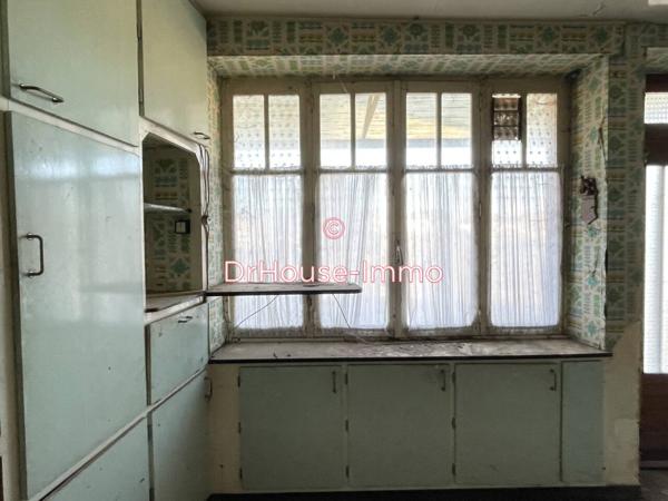 Immeuble à vendre 6 pièces de 300 m²
