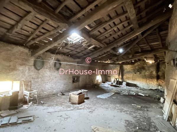 Immeuble à vendre 6 pièces de 300 m²