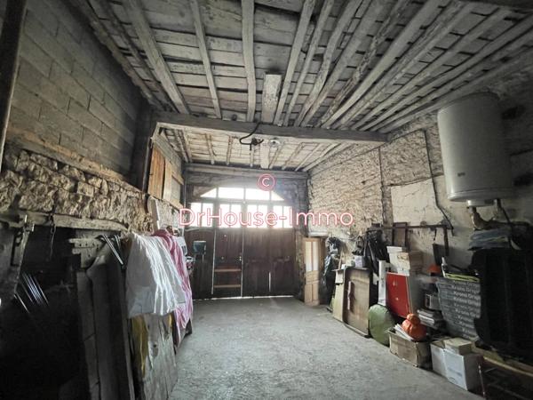 Immeuble à vendre 6 pièces de 300 m²