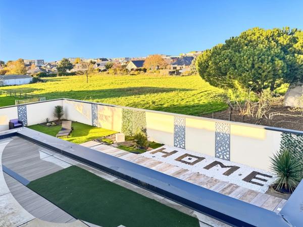 Maison d’architecte contemporaine connectée BBC 188 m² avec prestations d'exception sur parcelle de 750 m² avec piscine