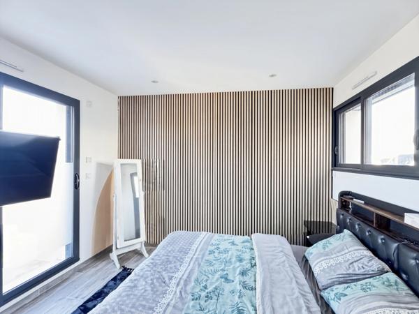 Maison d’architecte contemporaine connectée BBC 188 m² avec prestations d'exception sur parcelle de 750 m² avec piscine