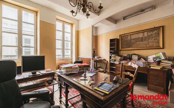 Immeuble à vendre    5 pièces •  Laon