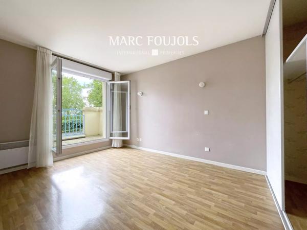 Appartement avec ascenseur et box proche du centre ville