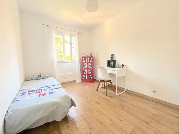 Maison à vendre 4 pièces MOUGINS (06)