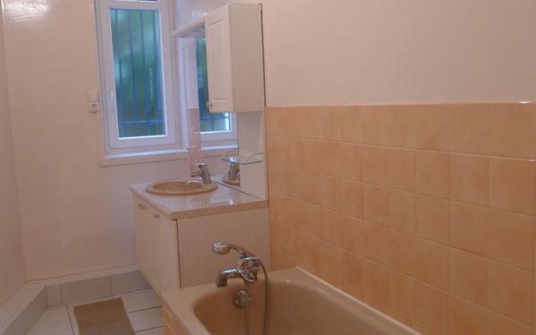 Appartement à louer    4 pièces • 100 m2 Dijon