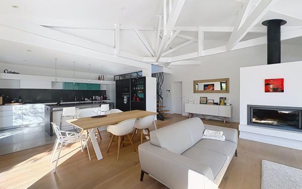 Maison à vendre    5 pièces • 186,08 m2 Anglet