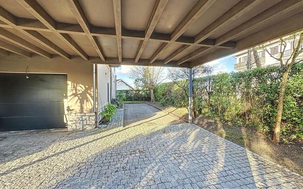 Maison à vendre    5 pièces • 186,08 m2 Anglet