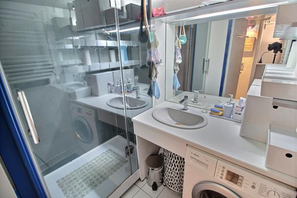 A VENDRE - PORT - ARGELES - APPT 35 M² ENV - VUE MER AVEC TERRASSE ET PARKING.