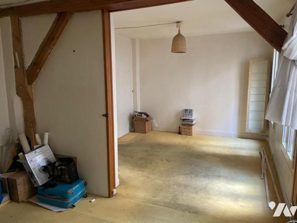 PARIS XVIIIe - Appartement 2 pièces - Secteur Jules Joffrin