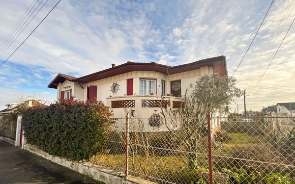 Maison à vendre    5 pièces •  Mont-de-Marsan