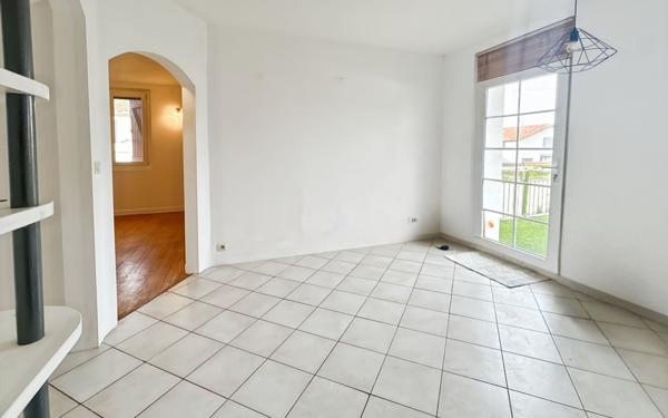 Maison à vendre    5 pièces •  Mont-de-Marsan