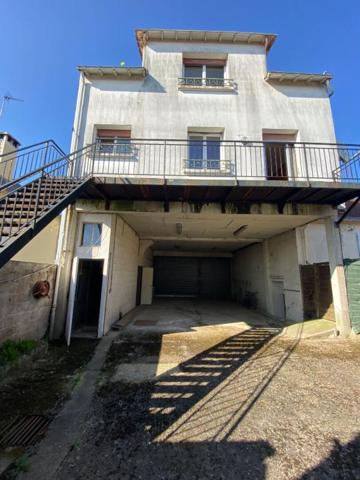 ENSEMBLE IMMOBILIER -  44680 SAINTE PAZANNE  - BUDGET 249 600  HAI