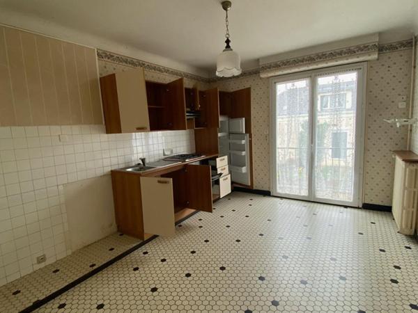 ENSEMBLE IMMOBILIER -  44680 SAINTE PAZANNE  - BUDGET 249 600  HAI