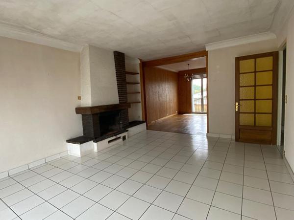 ENSEMBLE IMMOBILIER -  44680 SAINTE PAZANNE  - BUDGET 249 600  HAI