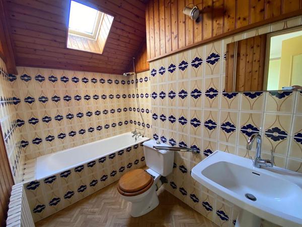 ENSEMBLE IMMOBILIER -  44680 SAINTE PAZANNE  - BUDGET 249 600  HAI