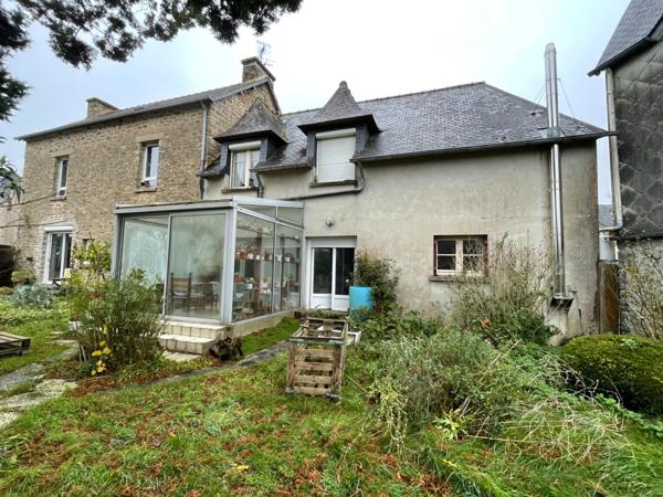 Maison à vendre 7 pièces PLOUNEVEZ QUINTIN (22)