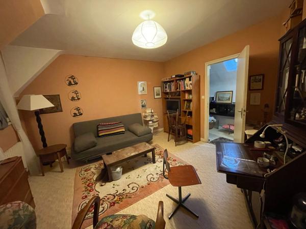 Maison à vendre 7 pièces PLOUNEVEZ QUINTIN (22)