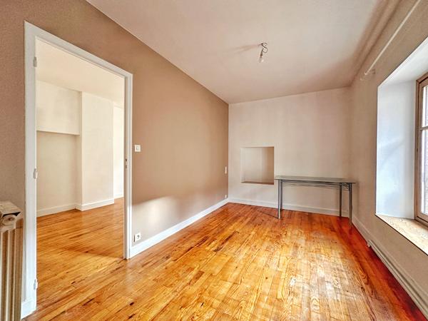 MONTFERRAND HISTORIQUE JOLIE MAISON VIGNERONNE 82m²