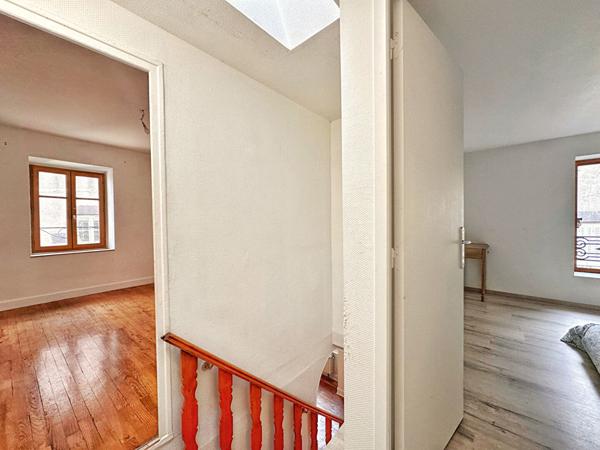 MONTFERRAND HISTORIQUE JOLIE MAISON VIGNERONNE 82m²