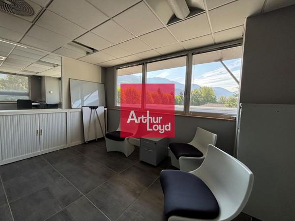 BUREAUX À LOUER - 142 M² - CENTR'ALP - MOIRANS