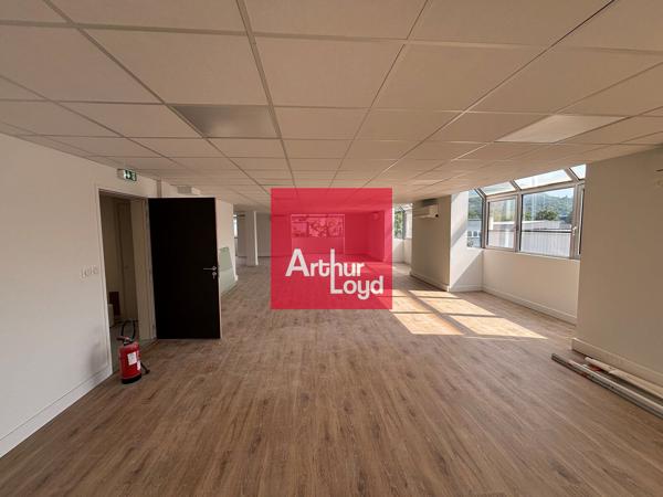 À louer - Bureaux rénovés de 204 m² - Secteur Mayencin