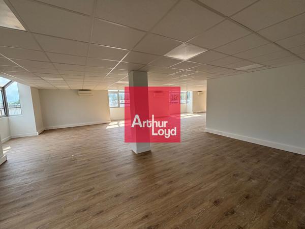 À louer - Bureaux rénovés de 204 m² - Secteur Mayencin