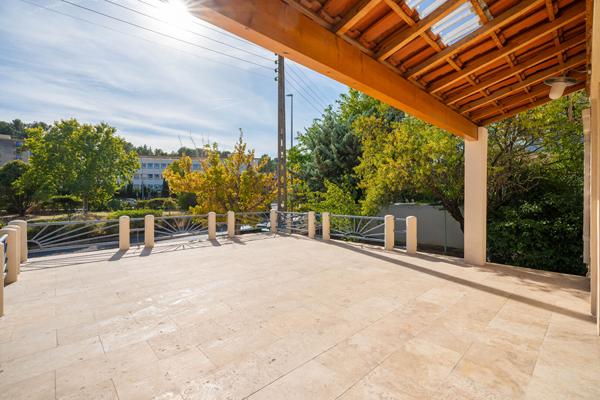 Maison Aix En Provence 7 pièce(s) 207 m2