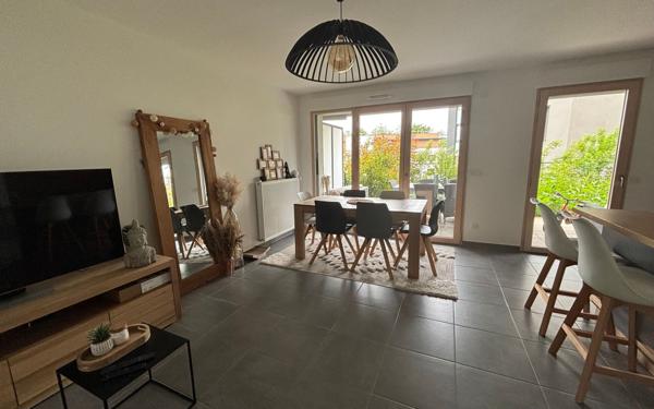 Appartement à louer    3 pièces •  Allonzier-la-Caille