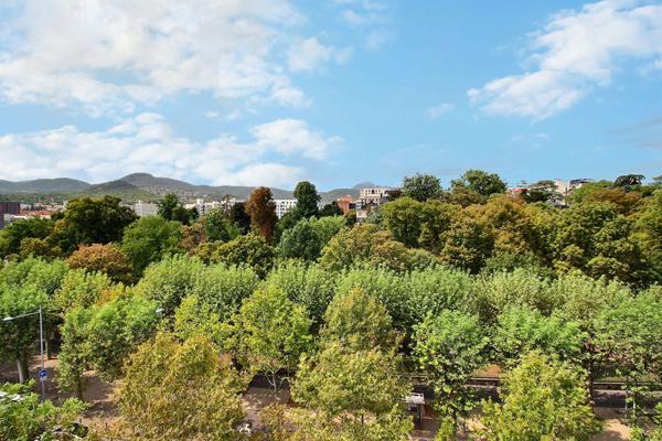 Appartement d'exception - Cours Sablon - Dernier étage, vue Jardin Lecoq et Chaîne des Puys