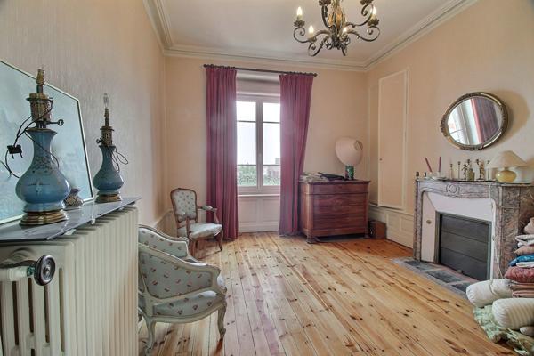 Appartement d'exception - Cours Sablon - Dernier étage, vue Jardin Lecoq et Chaîne des Puys