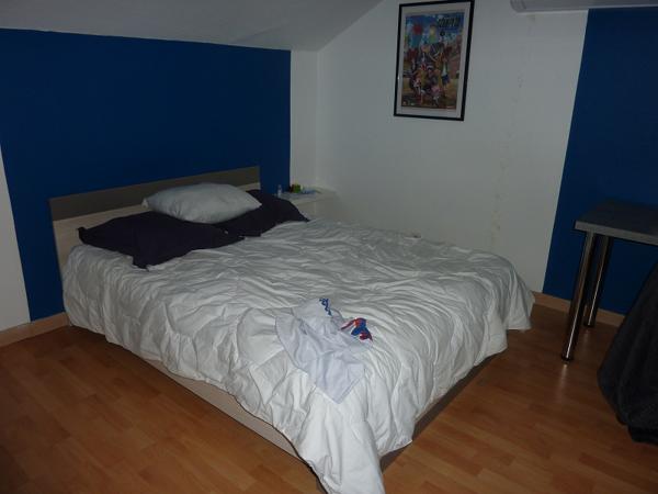 CONTREXEVILLE 8814O. Maison de plain-pied avec étage, 5 pièces