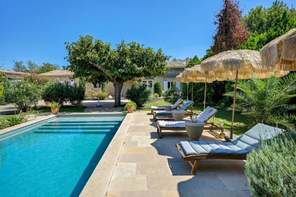 Vente Mas Saint-Cannat 6 Pièces 200 m²
