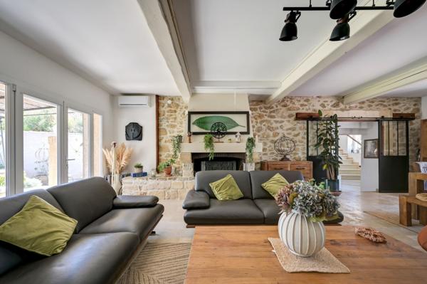 Vente Mas Saint-Cannat 6 Pièces 200 m²