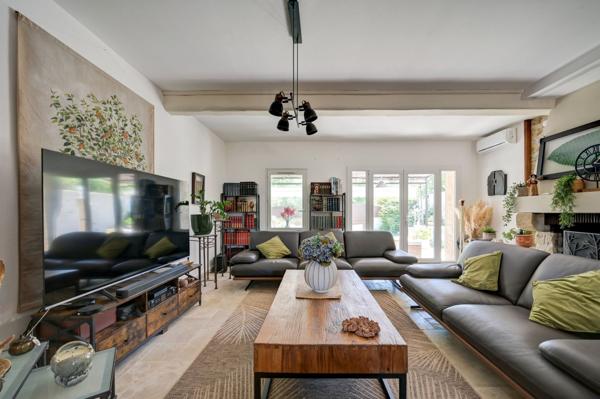Vente Mas Saint-Cannat 6 Pièces 200 m²