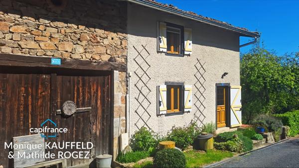 Maison à vendre 4 pièces OLLIERGUES (63) avec jardin, grange et cave