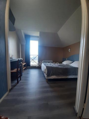 Exclusivité Opportunité d'Investissement Murs et fonds – Ardennes Françaises Hôtel-Restaurant Stratégique – Idéal Investisseurs et Exploitants Belges
