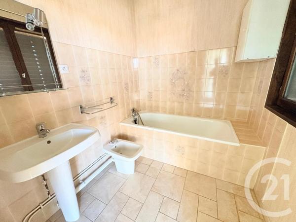 Maison à vendre  5 pièces - 80 m 2   VIRIAT  - 01