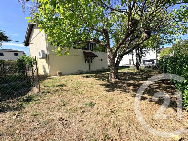 Maison à vendre  5 pièces - 80 m 2   VIRIAT  - 01